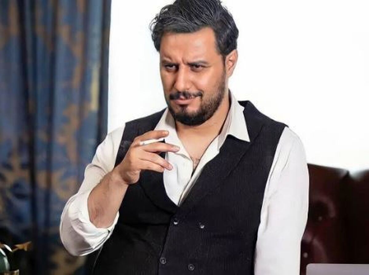 عکس یادگاری جواد عزتی در کنار سلطان موسیقی سنتی!