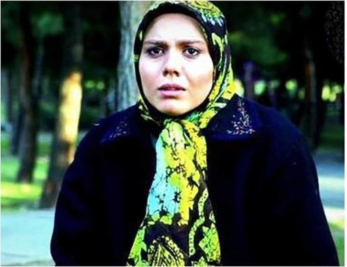 نگاهی به استایل جدید و محجبه بازیگر سریال «آوای باران» با چادر گل دار و جذابش!