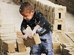 دانش‌آموزان به جای تحصیل، به کسب درآمد روی می‌آورند