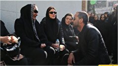 تصویر منتشر شده از میز عزای گلدار و در عین حال ساده همسر آسمانی زیبا بروفه/روحش شاد