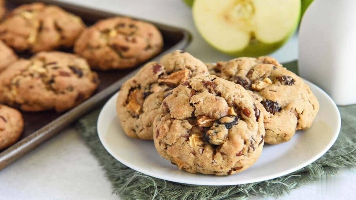 چگونه در منزل کوکی سیب و دارچین درست کنم؟