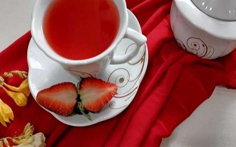 دمنوش توت فرنگی؛ یک نوشیدنی ادایی با خواص باور نکردنی!