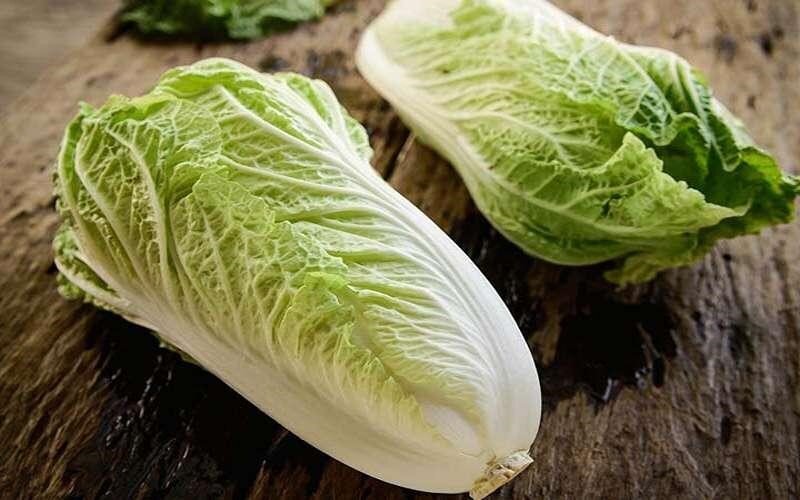 چه سبزی‌هایی برای کاشت در تابستان مناسب هستند؟