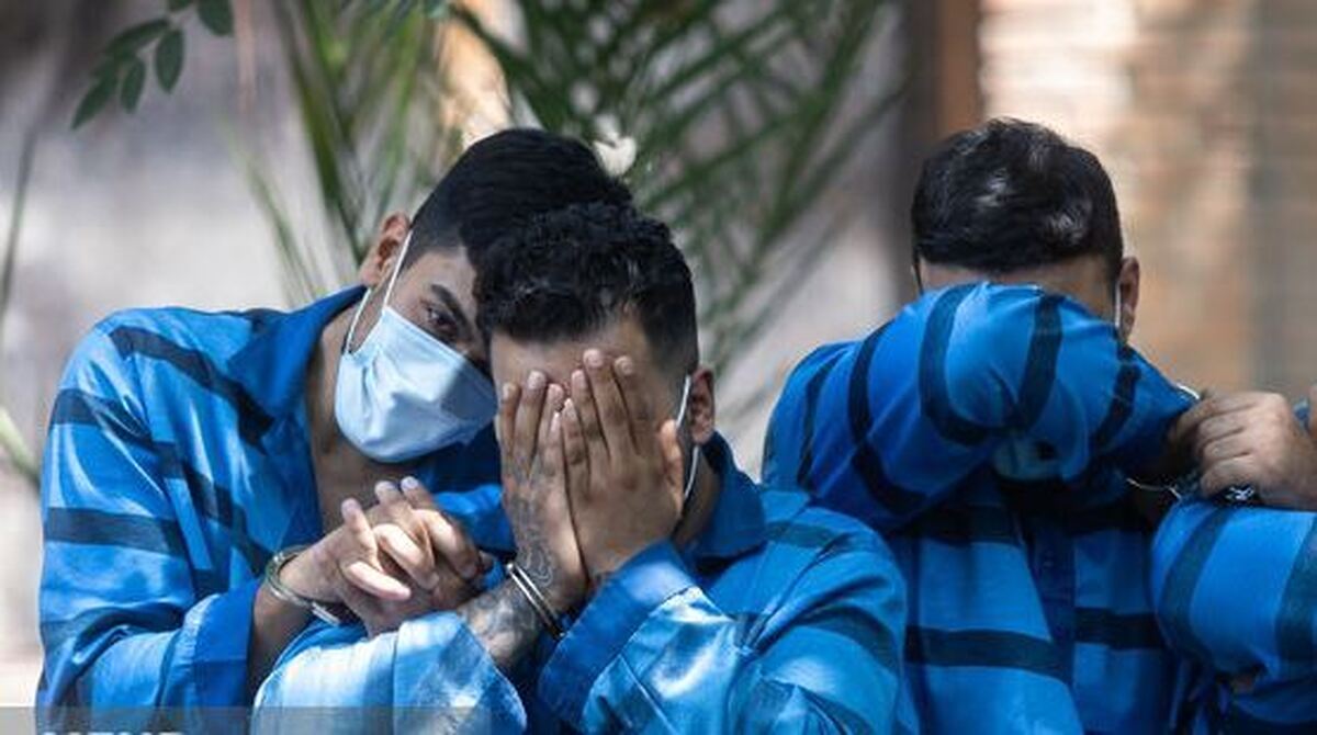 سارقان لوازم خودرو دستگیر شدند