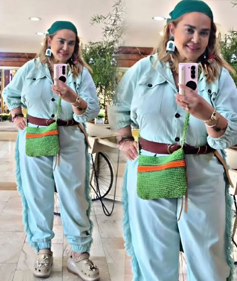 بهاره رهنما با لباس آبی جلف و رنگی باز هم جلب توجه کرد