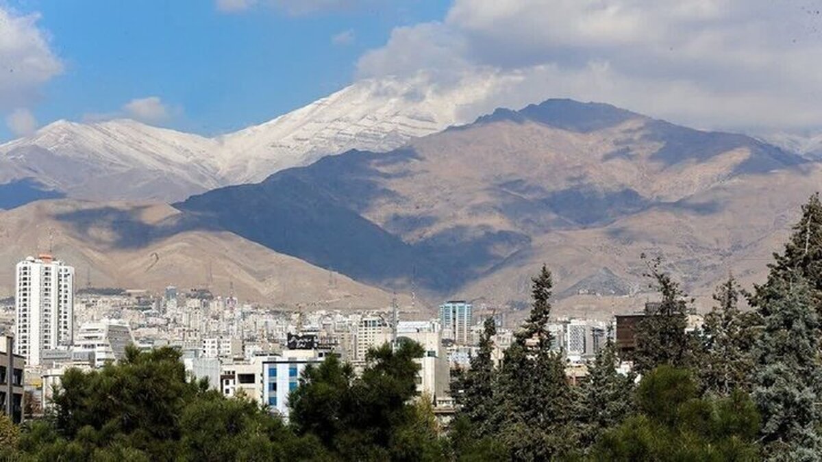 وضعیت هوای پایتخت برای گروه‌های حساس خطرناک نیست