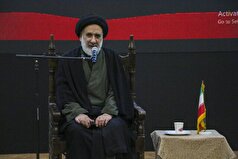 مکتب امام حسین (ع) انسان‌ساز است