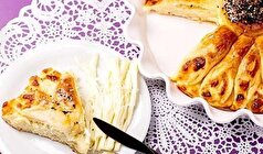 دستور پخت مرحله به مرحله تهیه بوقچه گل پنیری برای عصرانه