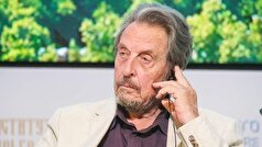 پدر ماسک به ترس رسانه‌های غربی از رقابت با روسیه در صحنه بین‌المللی اشاره می‌کند