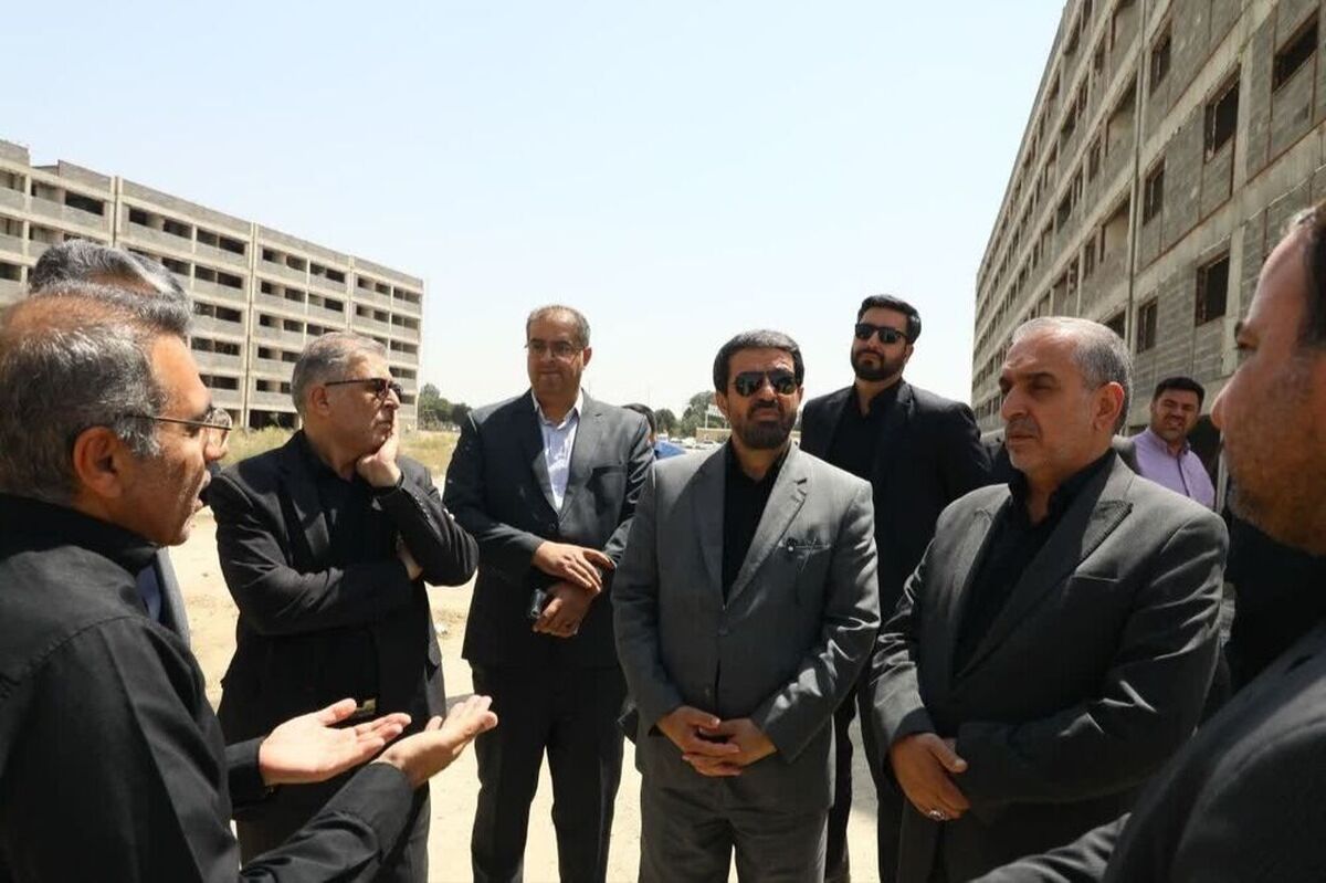 یکی از محورهای مهم گفتگوی دولت تأمین مسکن برای رفع نیازهای اساسی مردم است
