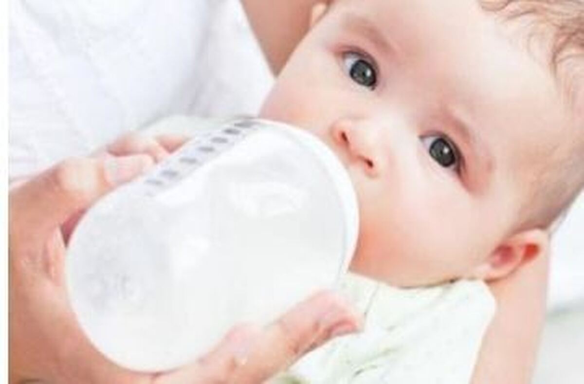 علائم گرسنگی نوزاد و آموزش شیر دادن اصولی