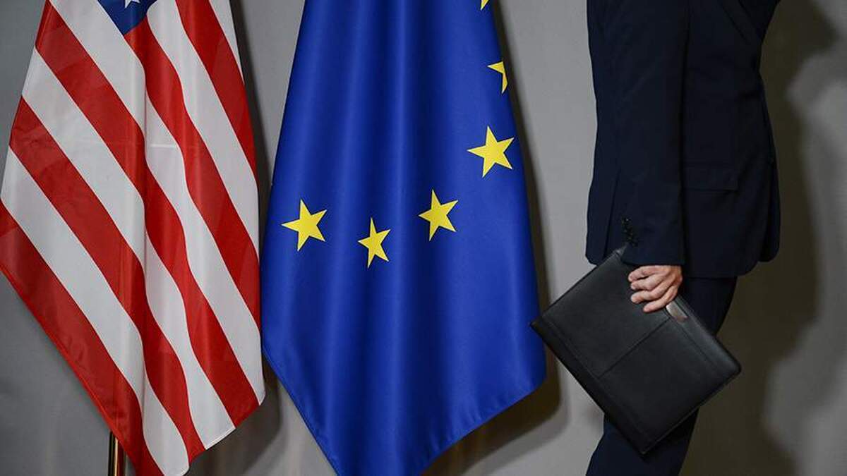 توسک از رایزنی‌های آمریکا و اتحادیه اروپا پیش از مذاکرات ترامپ و پوتین خبر داد