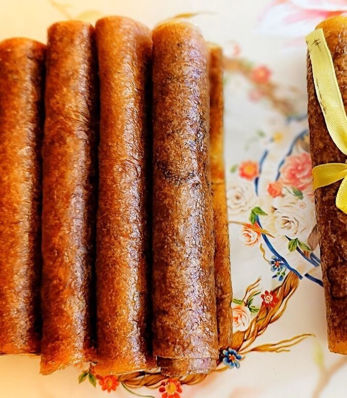 بدون مواد نگهدارنده و مضر خوشمزه‌ترین لواشک آلو رو درست کن!