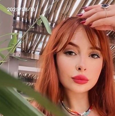 یک زن کلمبیایی دلیل
