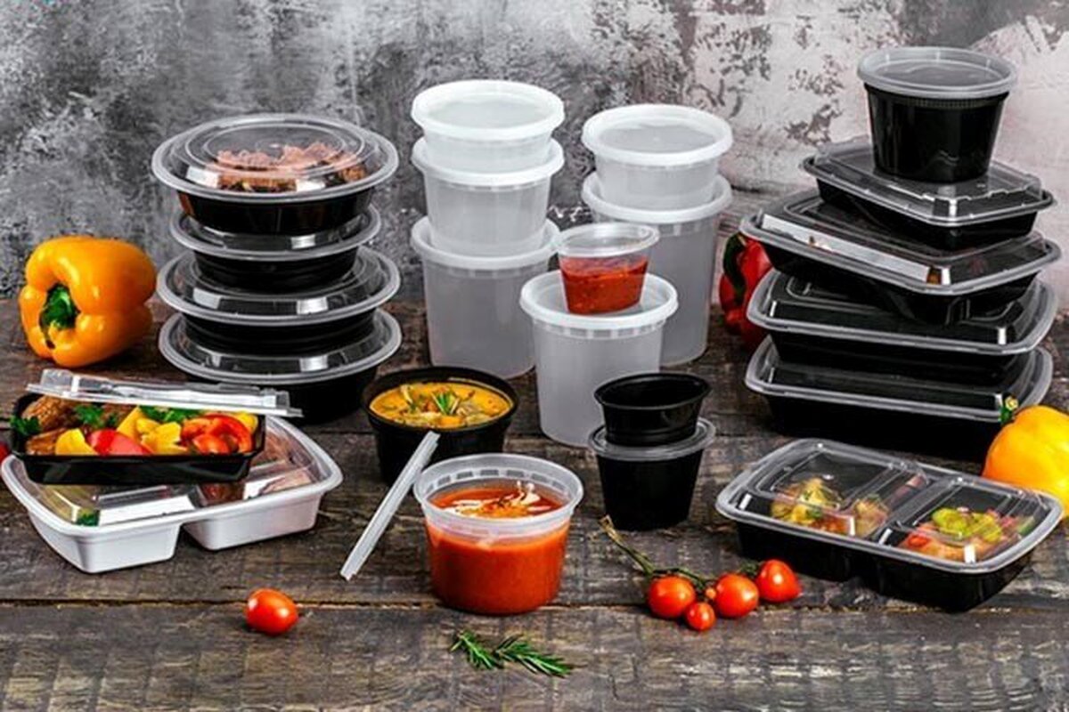 کدام ظروف یکبار مصرف برای آشپزخانه و نگهداری غذا مناسب‌تر است؟