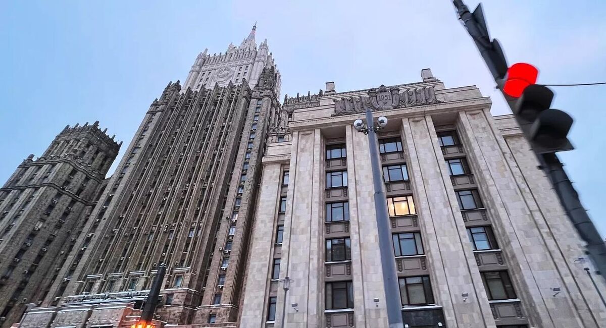 بررسی روسیه در پی اقدام به اخراج دیپلمات روس از استونی