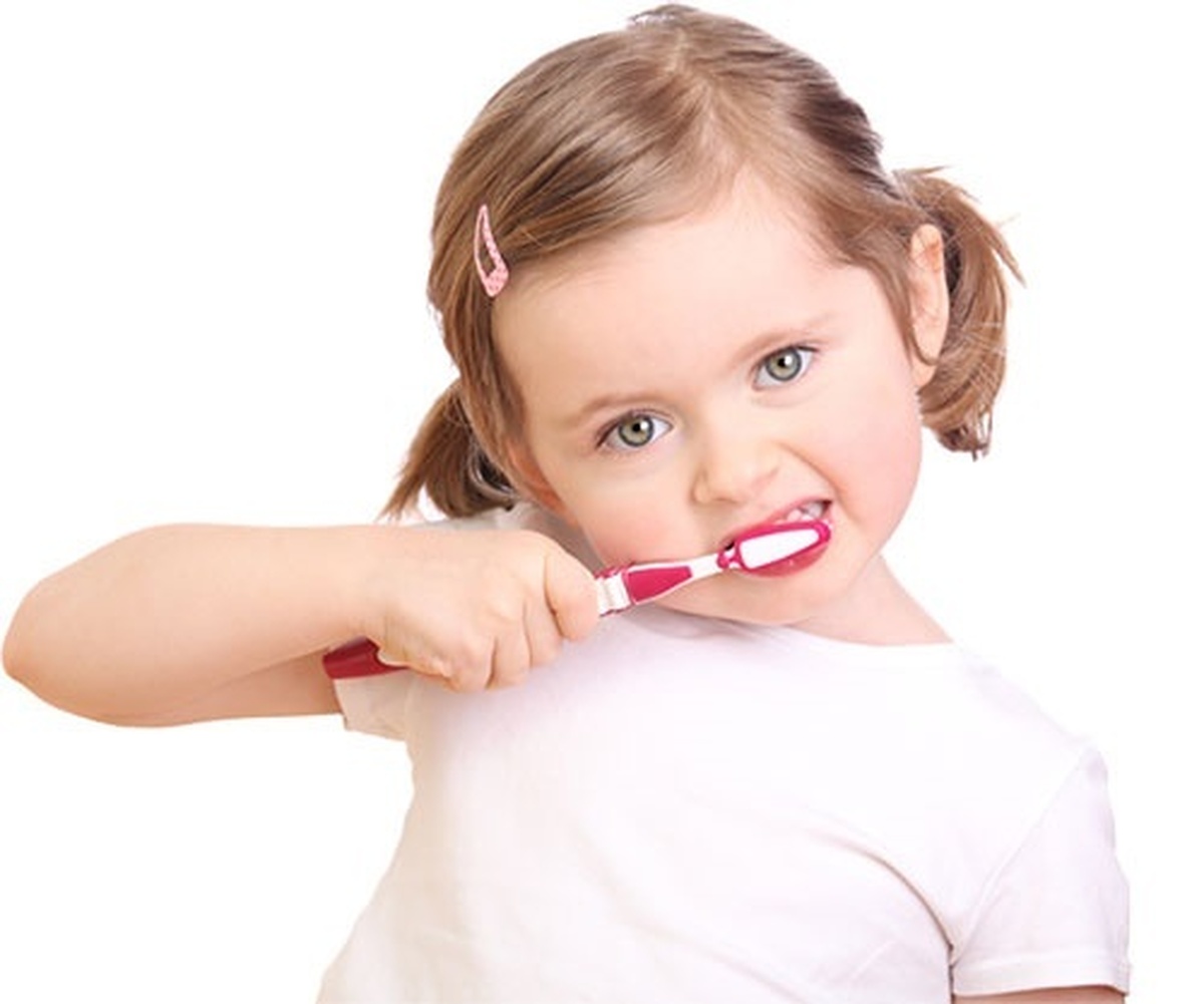 حفاظت از دندان‌ها را از نوزادی شروع کنید!