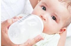علائم گرسنگی نوزاد و آموزش شیر دادن اصولی