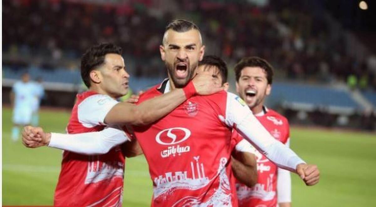 حضور حاشیه ساز سردار دورسون در ساختمان باشگاه پرسپولیس