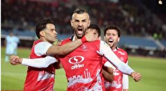 حضور حاشیه ساز سردار دورسون در ساختمان باشگاه پرسپولیس