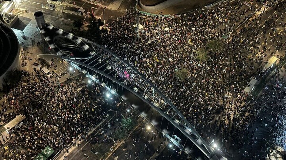 درخواست هزاران صهیونیست برای بازگشت اسرا و توقف جنگ