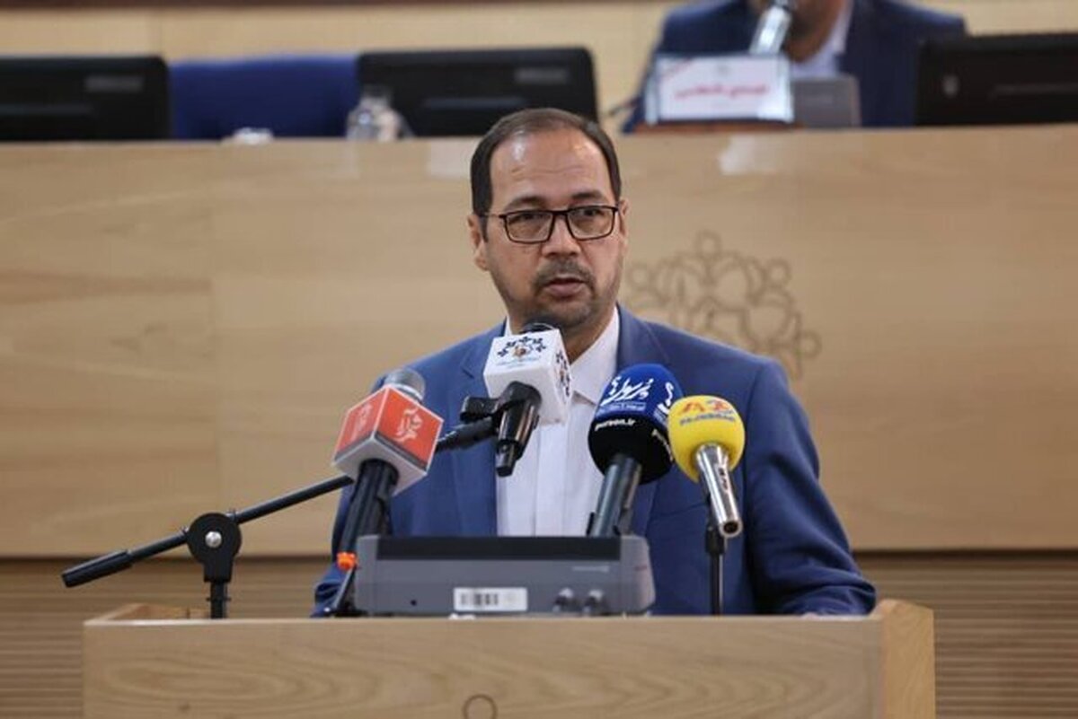 مشهد نیز همچون نجف و کربلا باید شهر خدمتگزار زائران باشد