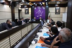 دنبال حمایت از سرمایه‌گذاران واقعی و هدایت آنان به سمت تولید هستیم