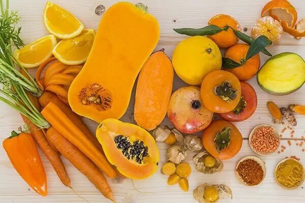 میوه‌ها و سبزیجات رنگی؛ راز داشتن پوستی جوان و مرطوب