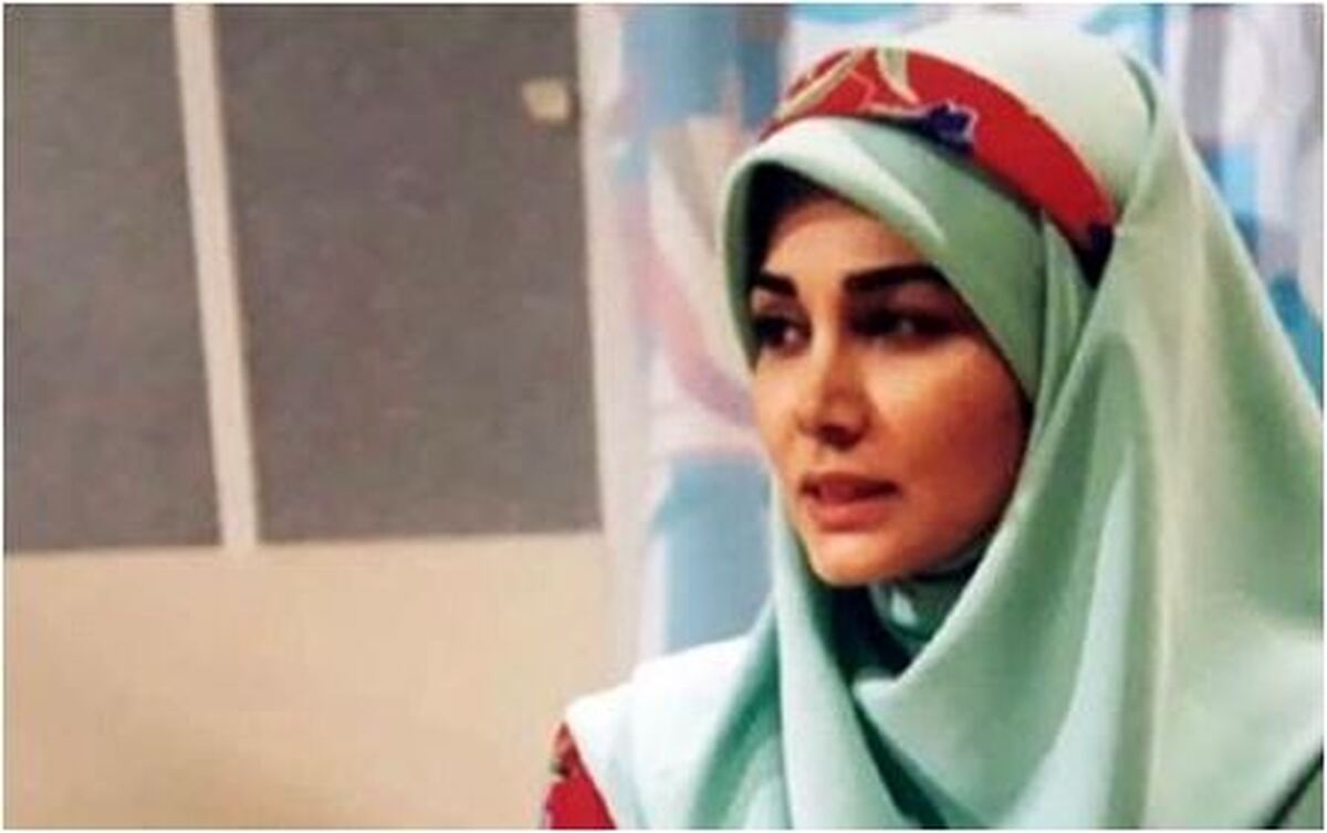 چهره جا افتاده و دوست داشتنی مجری محبوب برنامه کودک بعد از گذشت ۲۷ سال حیرت زده تان می‌کند! +عکس