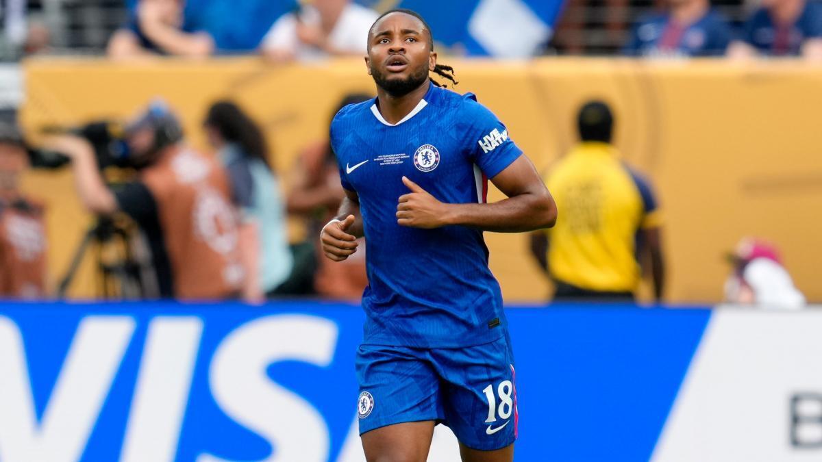 چرخش رادیکال با کریستوفر انکونکو؟