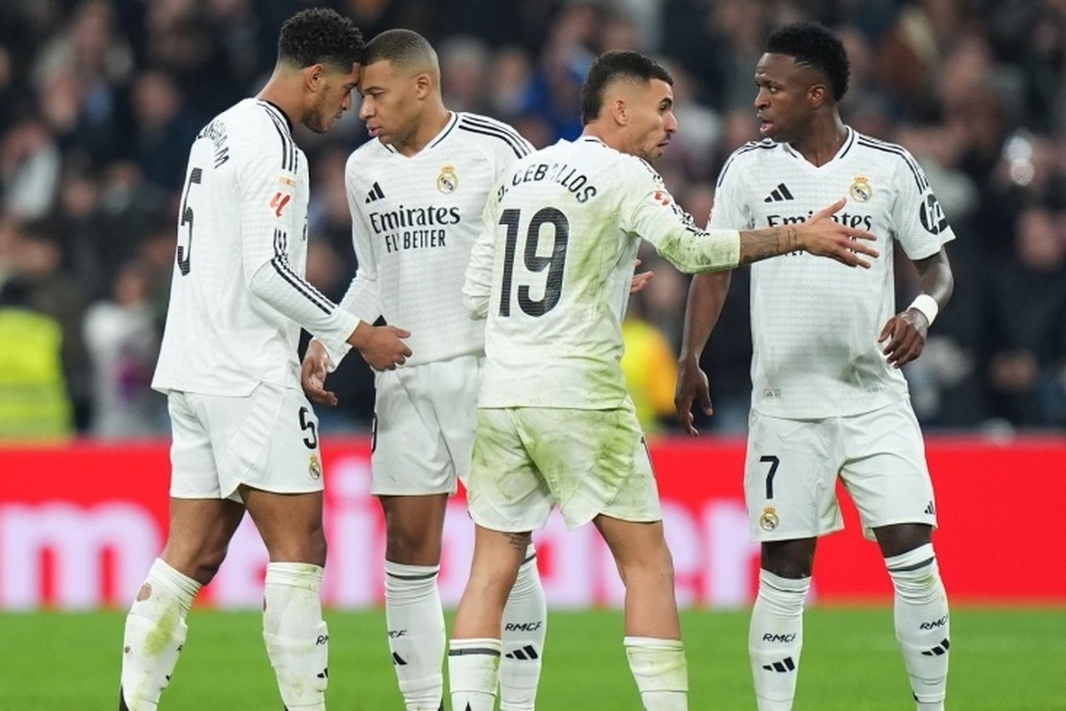 سرمربی اوساسونا در مورد اخراجش در بازی مقابل رئال مادرید گفت: «این اصلاً کارت قرمز نبود.»