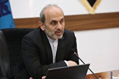 جبلی: مجری باید ادبیات و زبان بدنش را در برنامه زنده کنترل کند