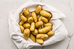 چگونه سیب‌زمینی را برای چندین ماه سالم و تازه نگه داریم؟