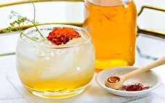 شربت زعفران خانگی جایگزین عالی برای نوشیدنی‌های صنعتی/طرز تهیه+مواد لازم
