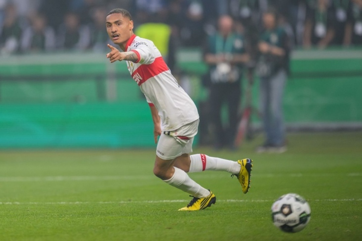 میلوت، هافبک اشتوتگارت، در آستانه انتقال به اتلتیکو مادرید قرار دارد