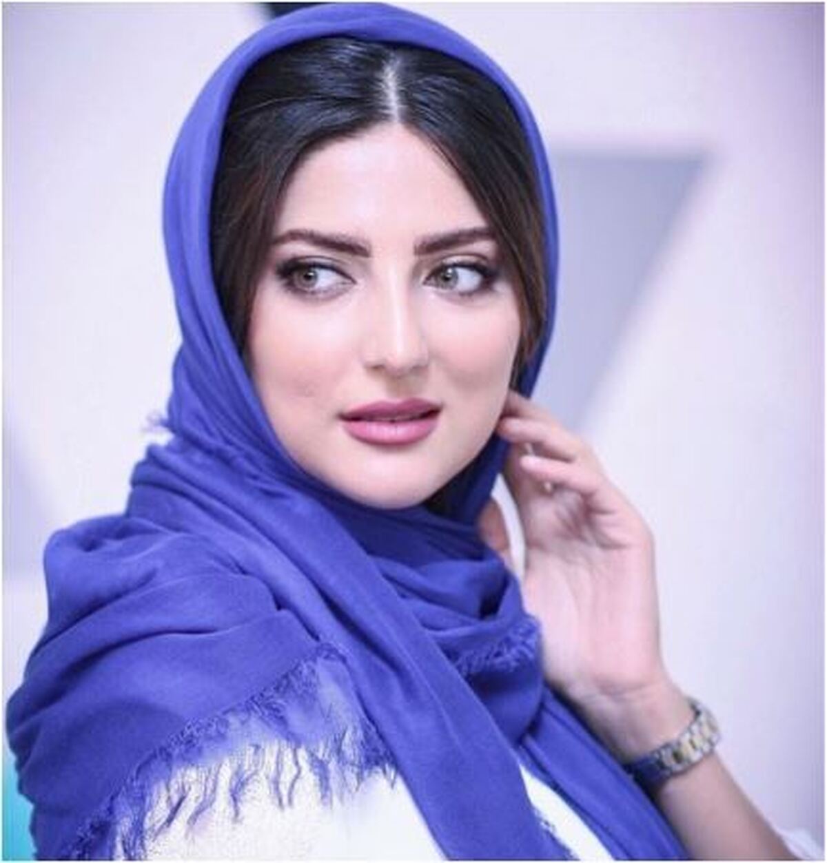 دلتنگی خرم سلطان ایرانی برای فصل پاییز و استایل‌های جذابش با انتشار این عکس لو رفت!
