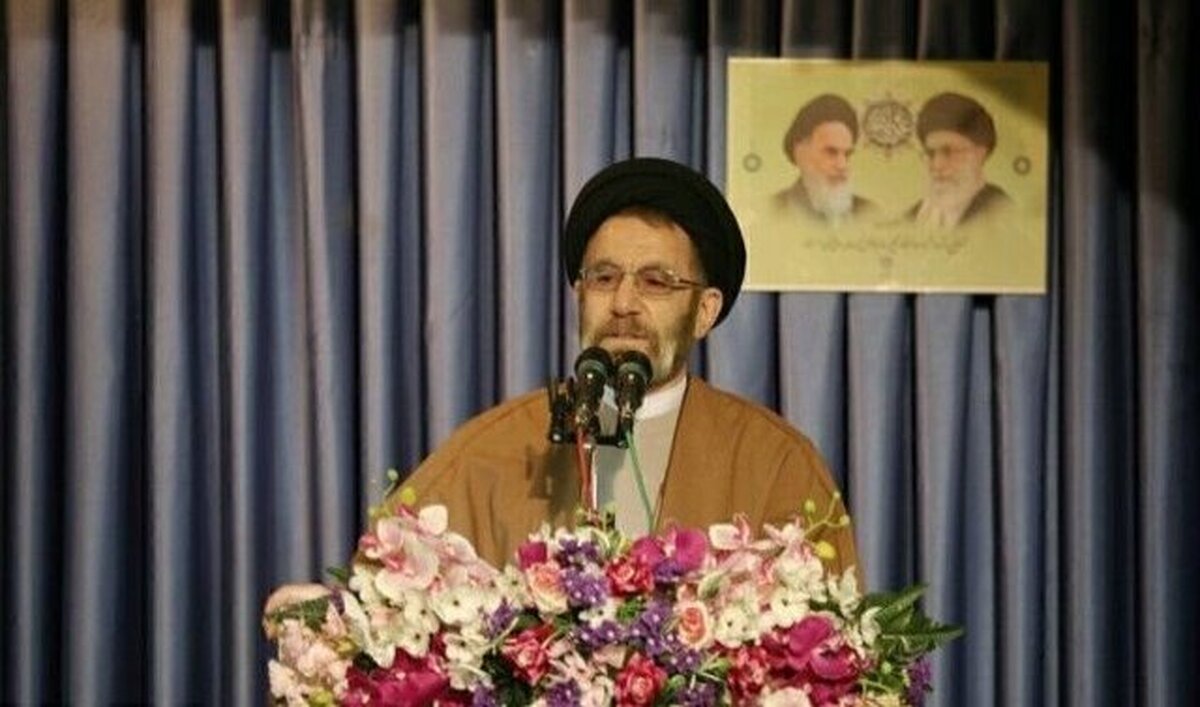 نمازجمعه یکی از بهترین فرصت‌ها برای این تزکیه روحانی است