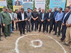 کلنگ زنی سالن سرپوشیده چند منظوره ورزشی در یکی از روستا‌های خوی