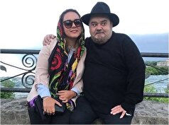 عکس وایرال شده از اکبر عبدی کنار خانواده اش در یک فست فودی دنج