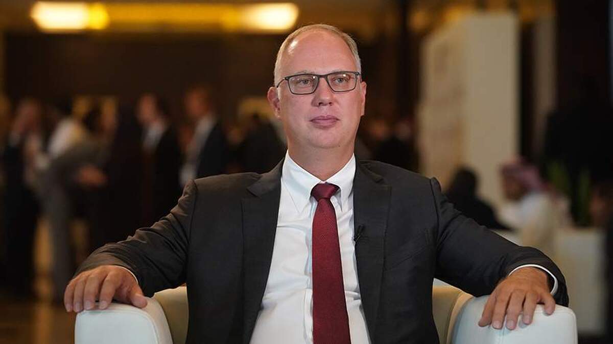 دمیتریف رهبران اروپایی را به تلاش برای مانع‌تراشی در مذاکرات متهم کرد