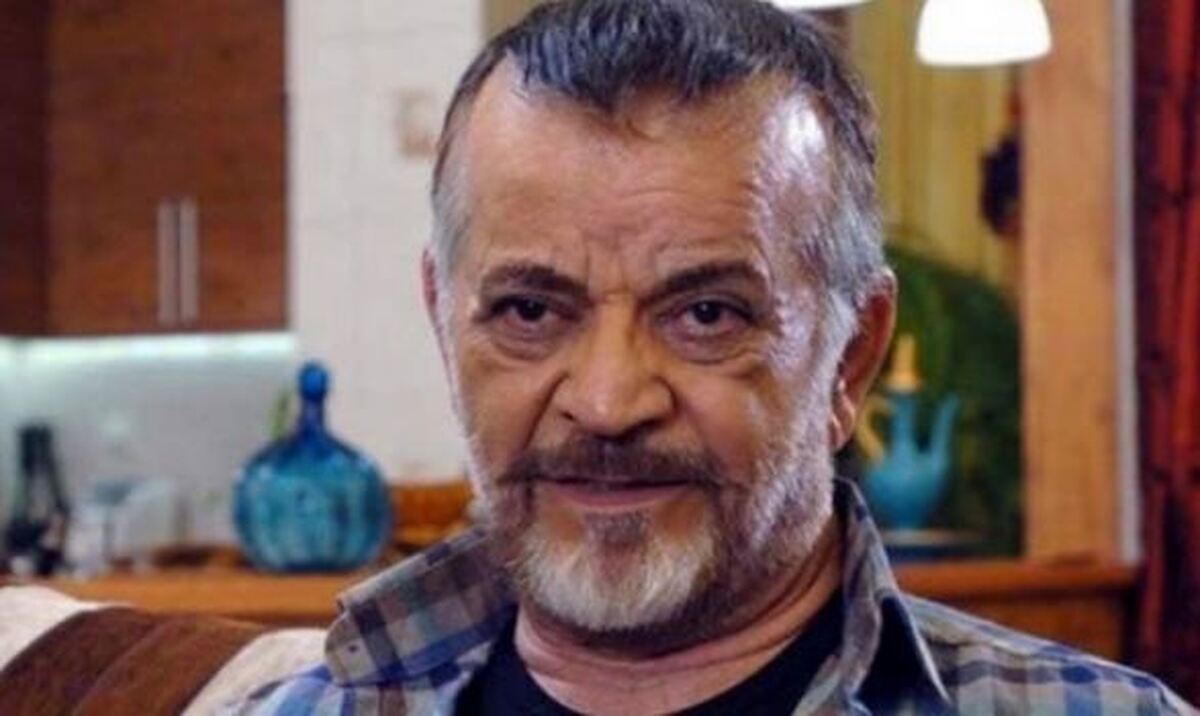عکس زیرخاکی از اسب سواری حرفه‌ای مهدی فخیم‌زاده در جوانی