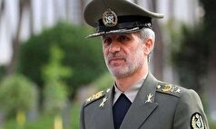 سرلشکر حاتمی: فرزندان ارتش به هر متجاوزی پاسخ کوبنده‌ می‌دهند