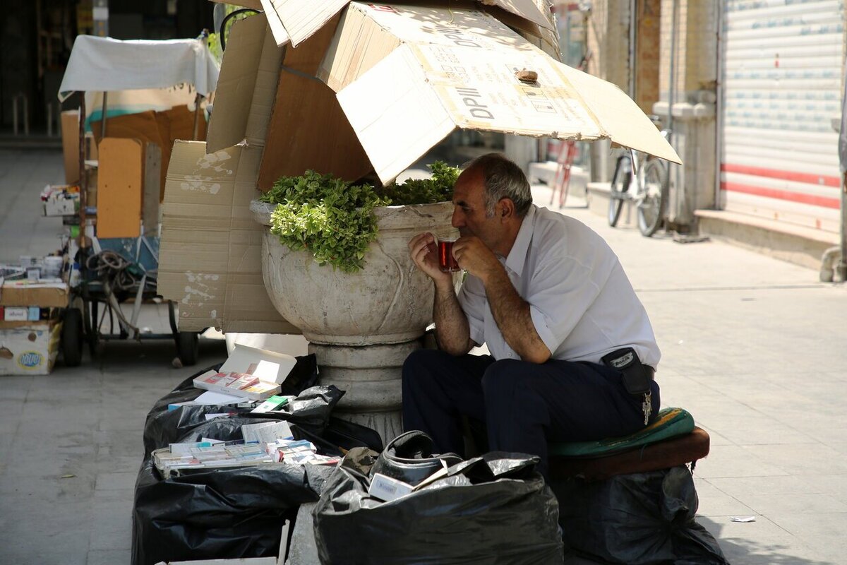 توده هوای گرم در تهران تا هفته بعد ماندگار است