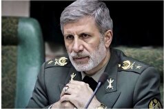 سخنان کوبنده امیر سرلشکر حاتمی درمورد ایستادگی در برابر دشمن