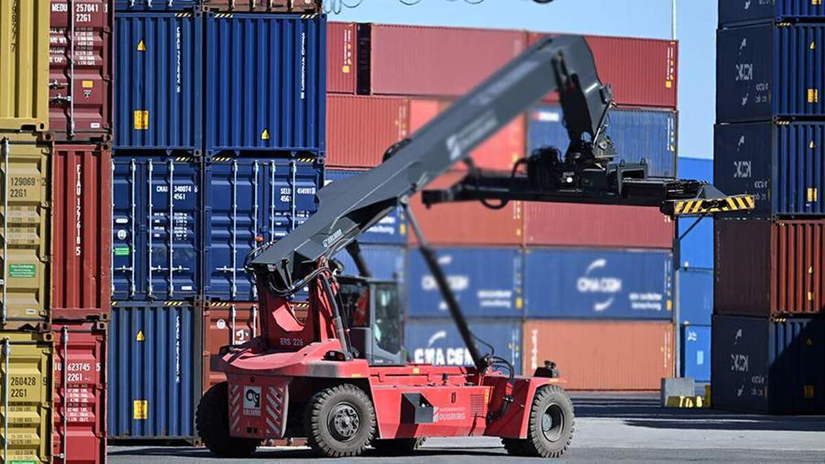 ترامپ از احتمال توافق تجاری با اتحادیه اروپا خبر داد