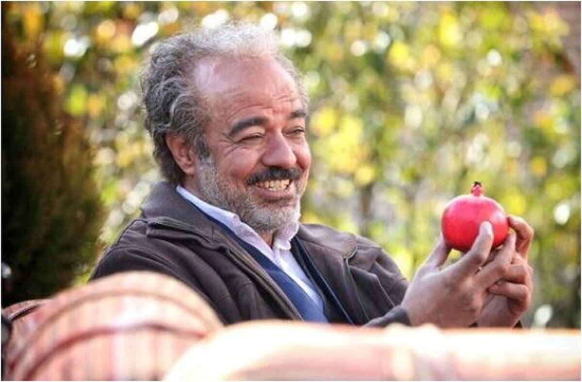 عکس با مزه سعید آقاخانی برای قد بلندتر شدن از عادل فردوسی پور/چه قیافه جدی هم گرفته! قد بلند شمایی