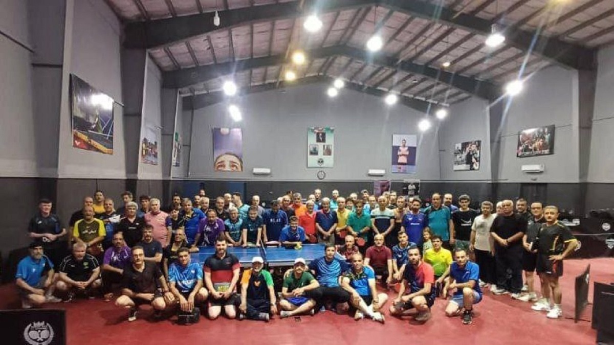 آکادمی وفایی بابل قهرمان تنیس روی میز پیشکسوتان کشور