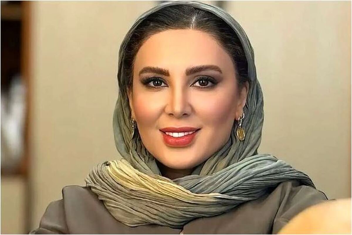 شیطونی و لوندی لیلا بلوکات در ایتالیا/از لب ساحل تا کنار برج پیزا!