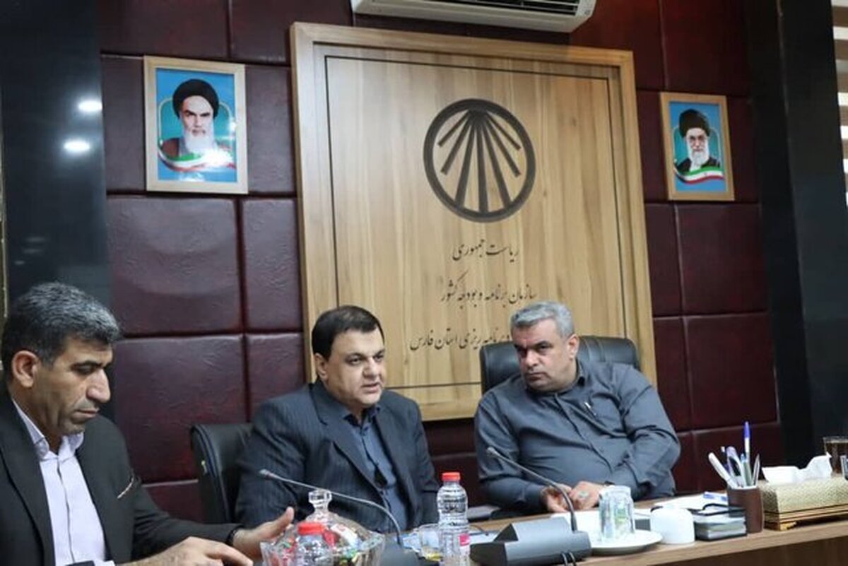 از تدوین اطلس اشتغال روستایی تا محرومیت‌زدایی و شناسنامه‌دار کردن کارگاه‌ها در فارس