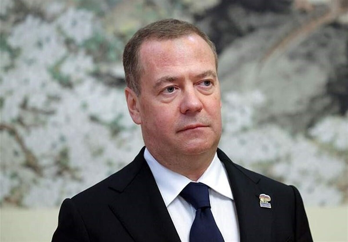 هشدار مدودف به ترامپ: از جنگ با روسیه برحذر باش